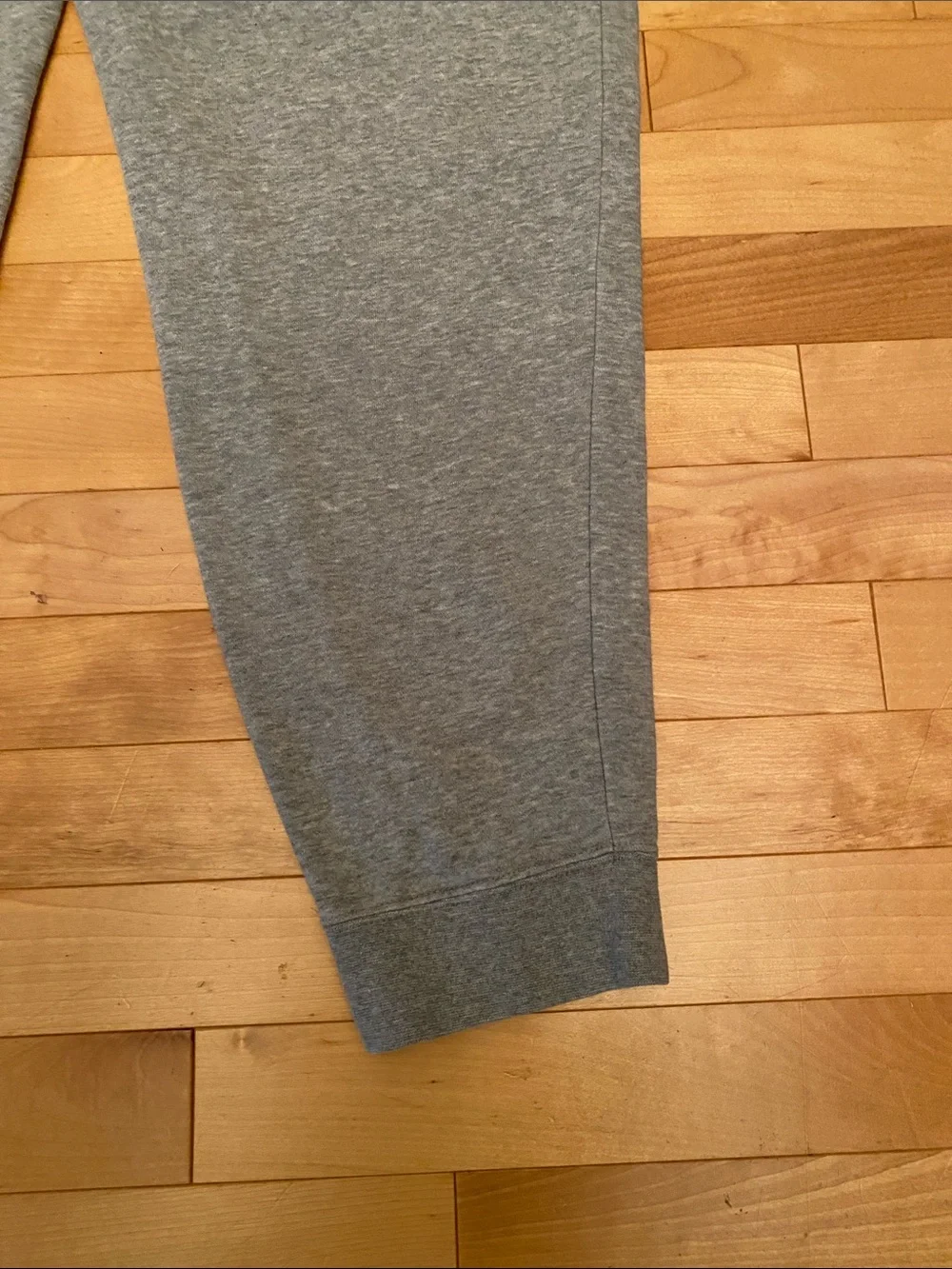 Nike Gray Heather Men's Jogger Sweatpants